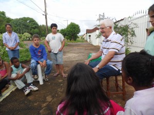 PAEM Conego Goiabeira com escritores 003