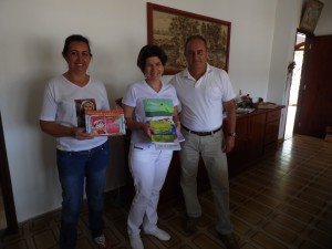 Doação livros do projeto Semeando Livros pelo mundo afora...ao programa leitura Debaixo da Goiabeira!